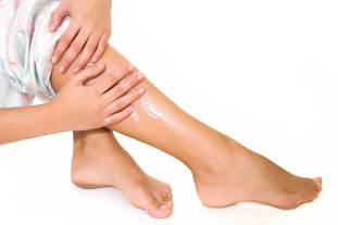 Los síntomas de varices de las piernas en las mujeres